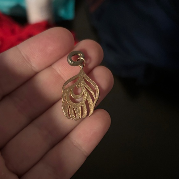 Kendra Scott Rose Gold-Toned Pendant Charm - Picture 2 of 3